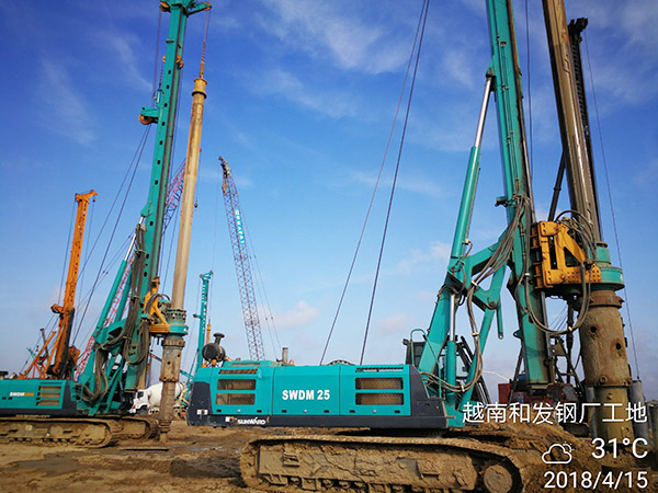 ca888亚洲城智能携全球领先凿岩设备，引爆越南矿业展