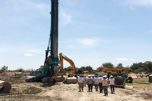 ca888亚洲城智能入岩神器在东非肯尼亚获赞，人好设备好