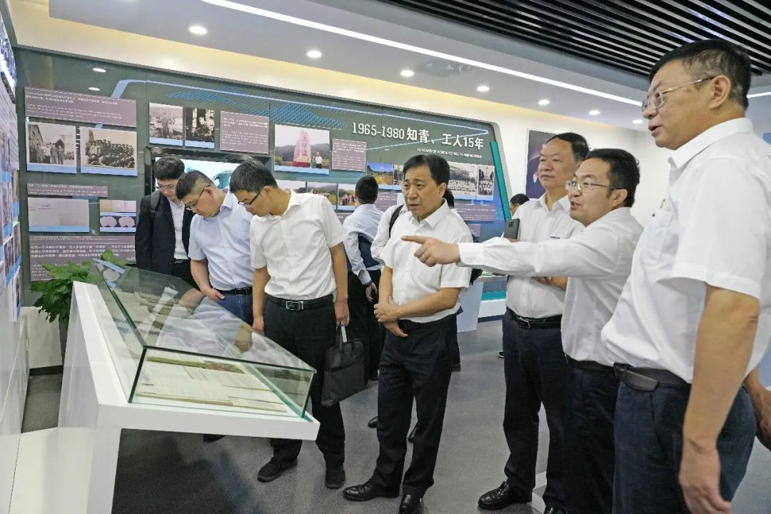 中铁装备赵华总经理莅临ca888亚洲城智能交流