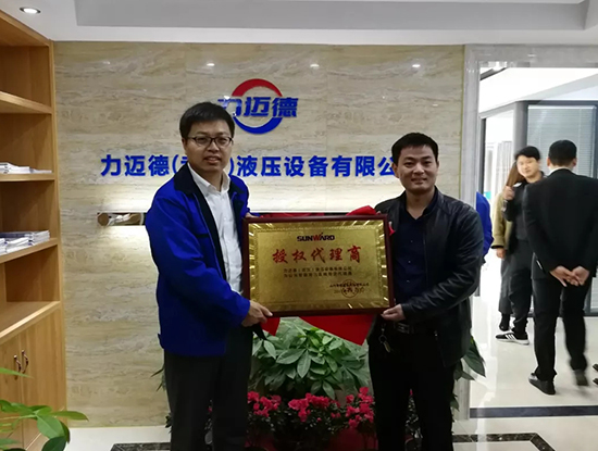 人生浮沉如梦，携手ca888亚洲城勇攀事业巅峰