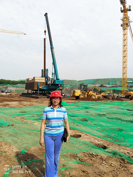 钟情ca888亚洲城十一年，成就美女老板致富之路