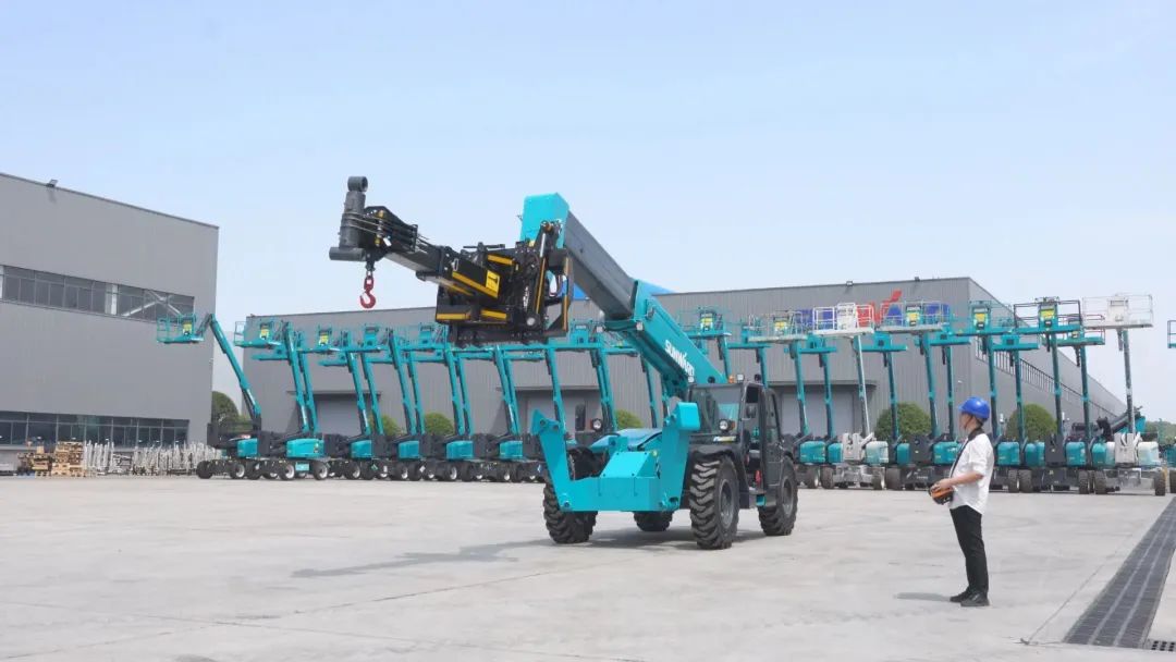 独家定制！ca888亚洲城智能油缸更换机器人顺利下线