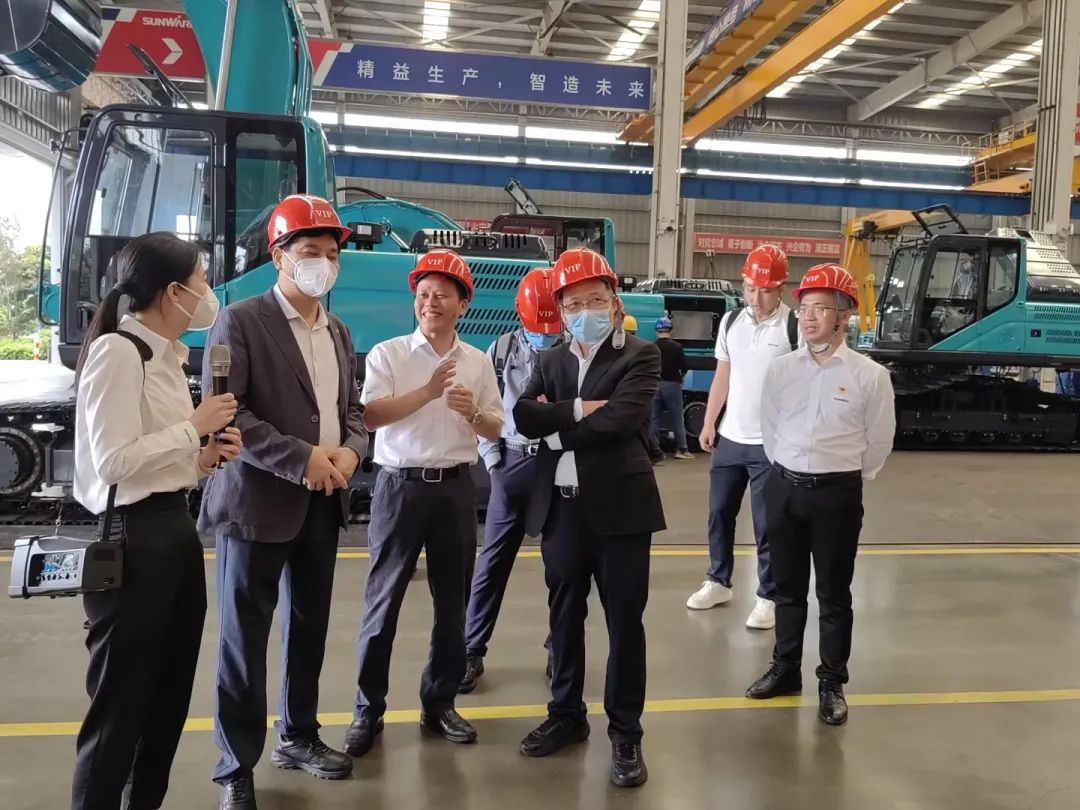 中国科学院院士陈十一率队到访ca888亚洲城智能