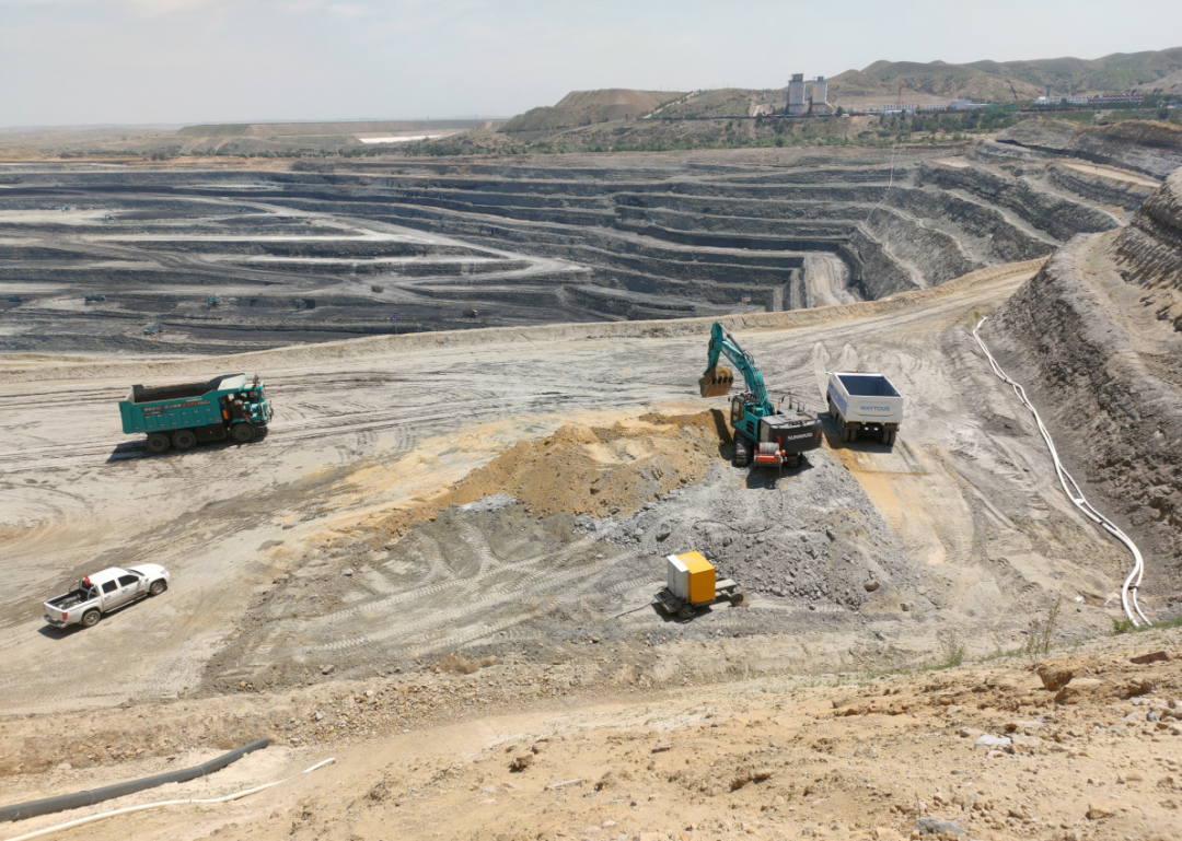 加码绿色矿山！“ca888亚洲城绿”亮相鄂尔多斯市煤矿三化融合现场推进会