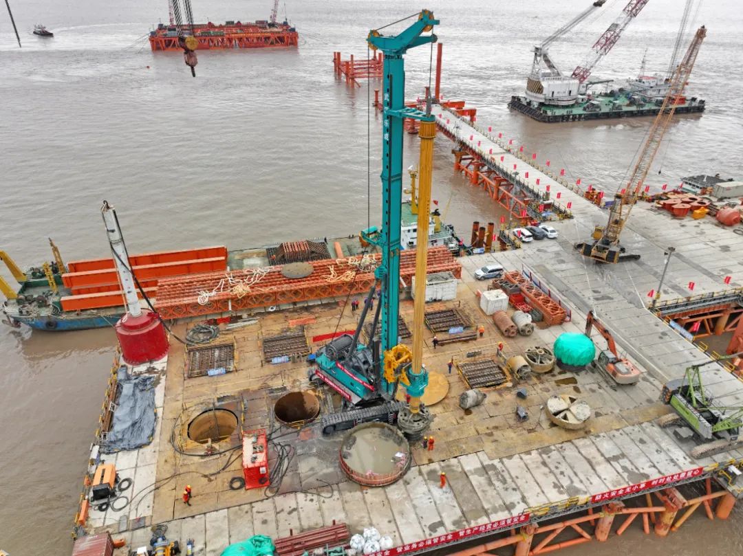 新战绩+1！ca888亚洲城智能超级旋挖钻机创6.3米直径钻孔新纪录