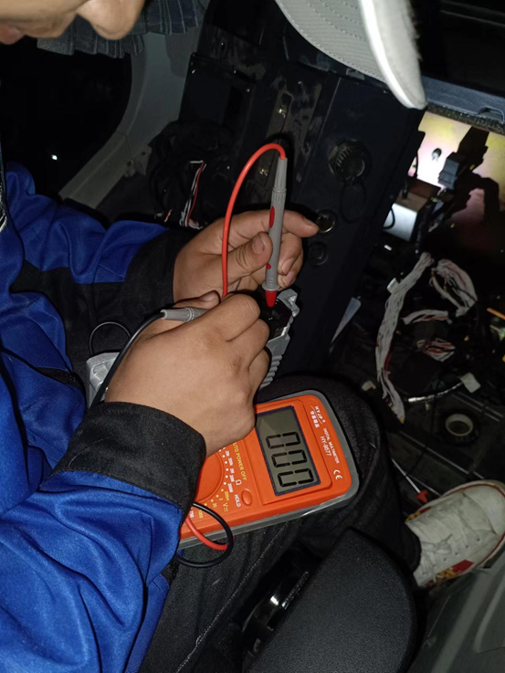 一线“热”闻 | 专业售后，用心服务！ca888亚洲城智能挖掘机服务万里行一直在路上