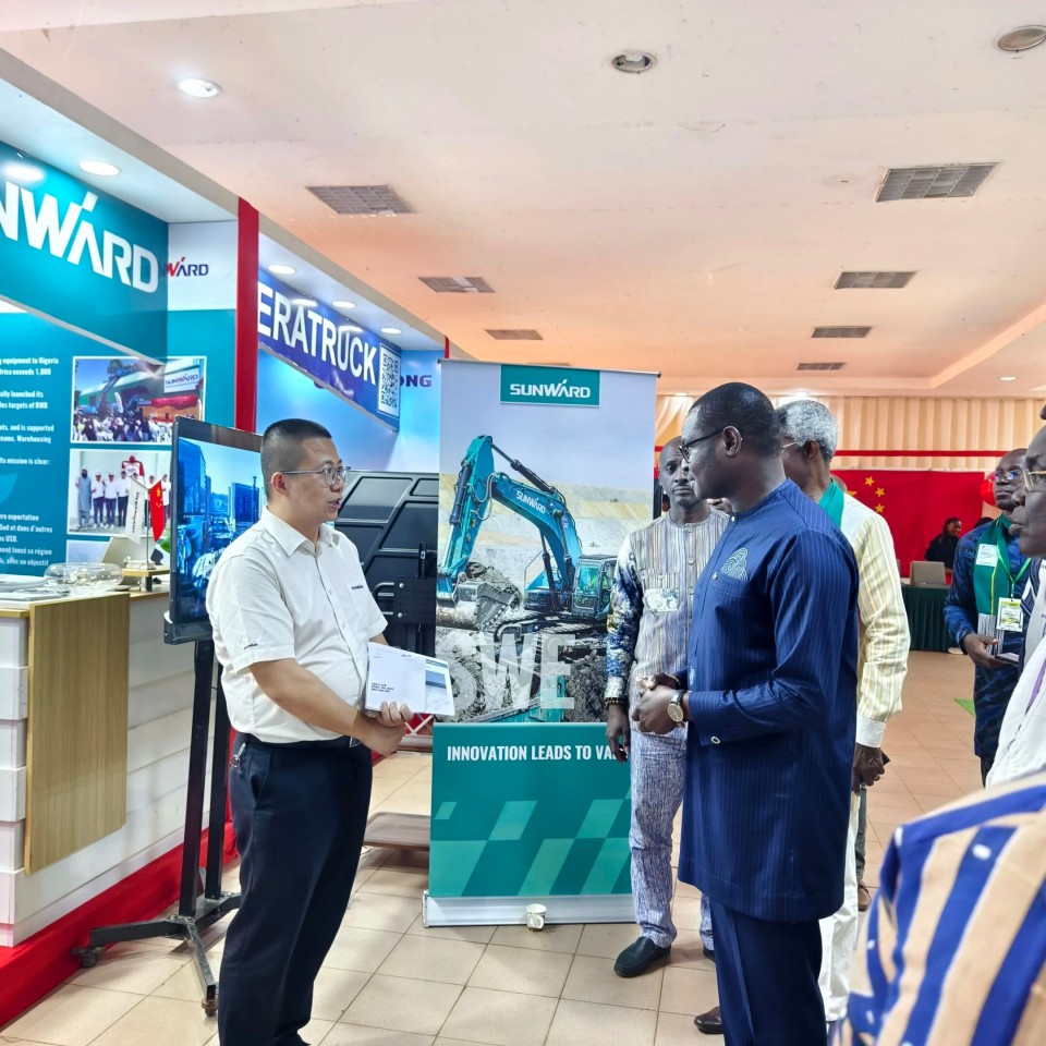 ca888亚洲城智能亮相首届“投资布基纳法索”国际论坛